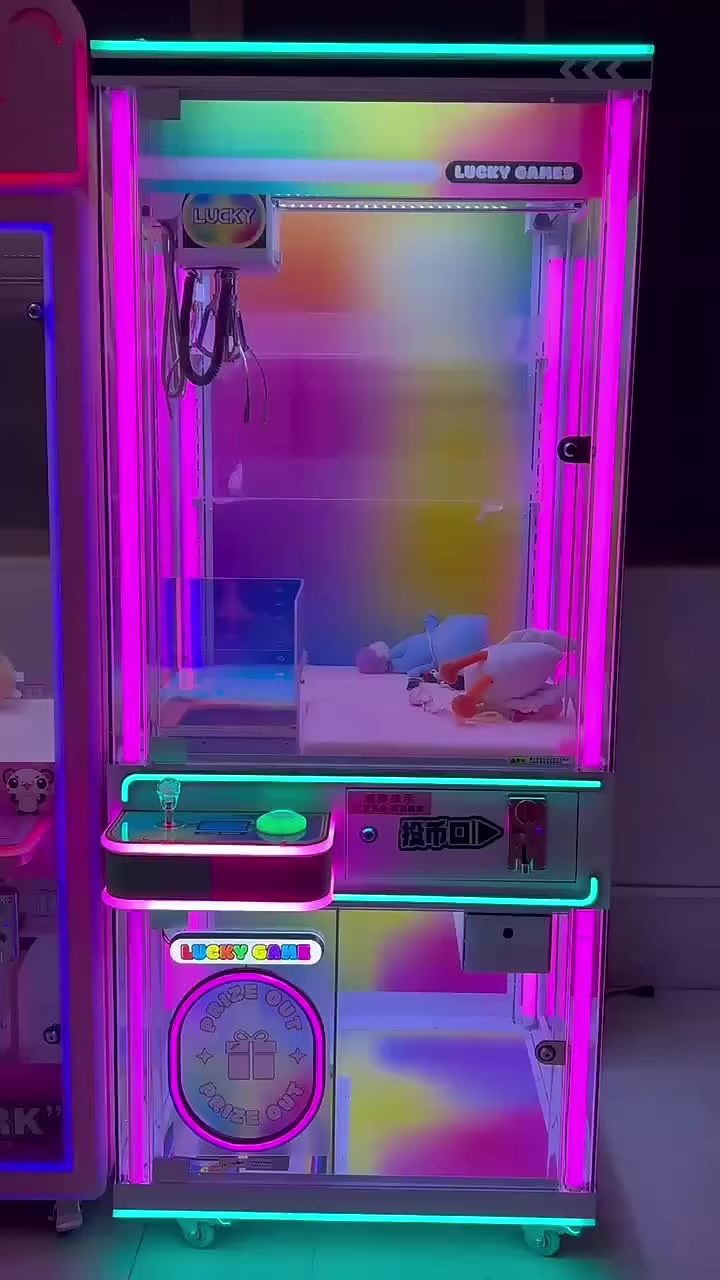 Factory-Powered Toy Crane Mach - Japanese Arcade Vending Machine 评论和价格