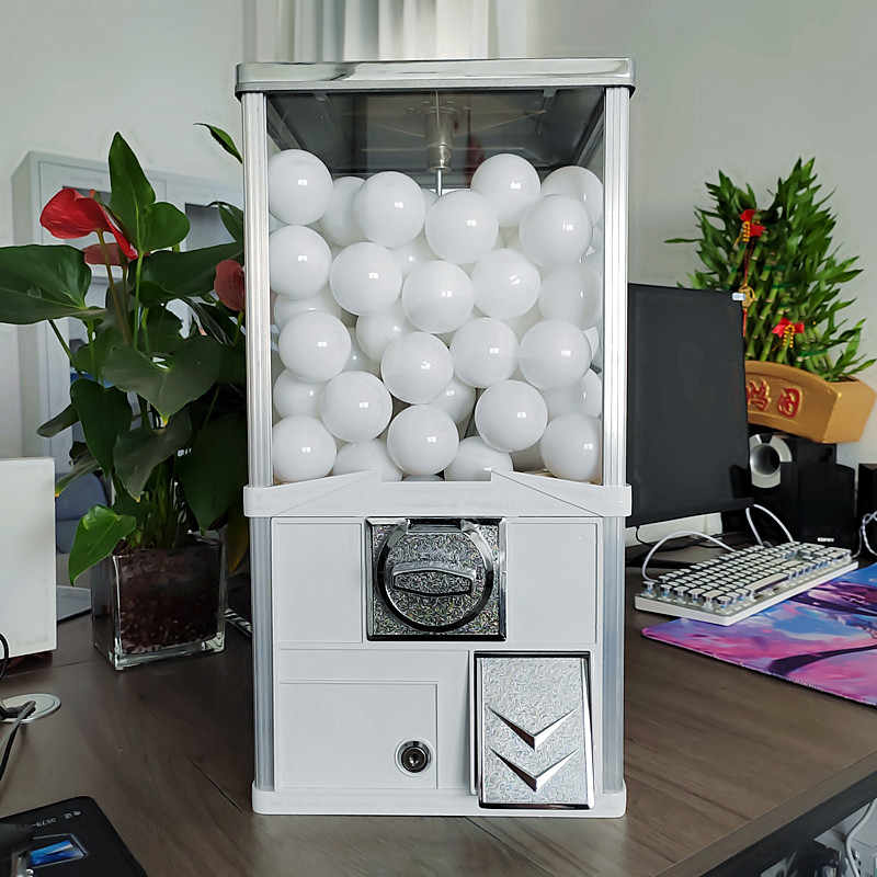 Coin-operated egg twister acti - Arcade Card Vending Machine 评论和价格